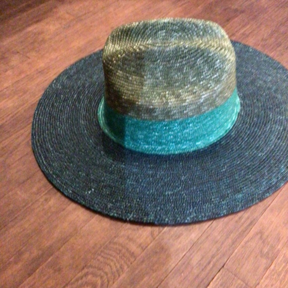 Wyeth striped straw rancher